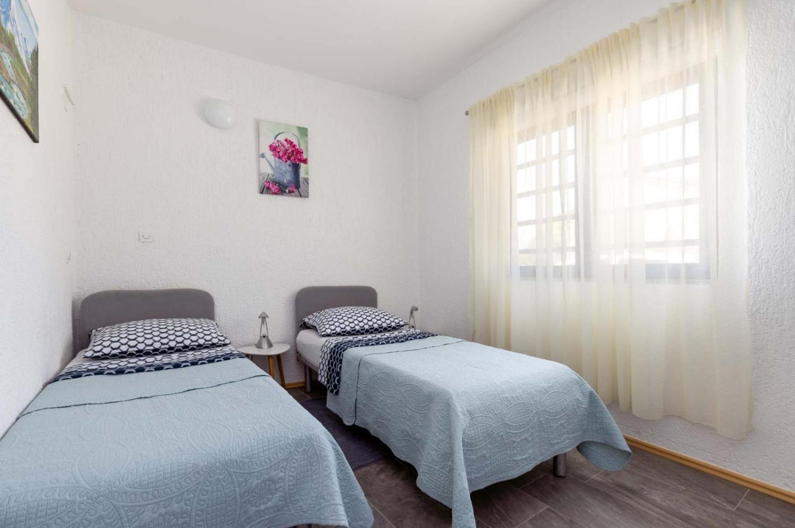 Dvi Ulike Daire Labinci Dış mekan fotoğraf